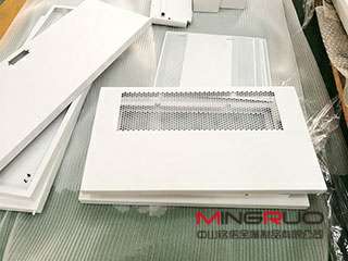 做钣金机箱要考虑的一些问题_长沙兴辉虚拟现实应用有限公司