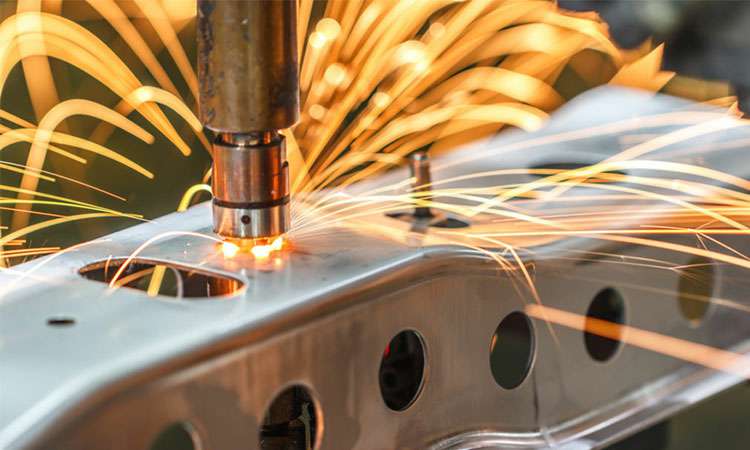 现代激光焊接的工作原理-长沙兴辉虚拟现实应用有限公司